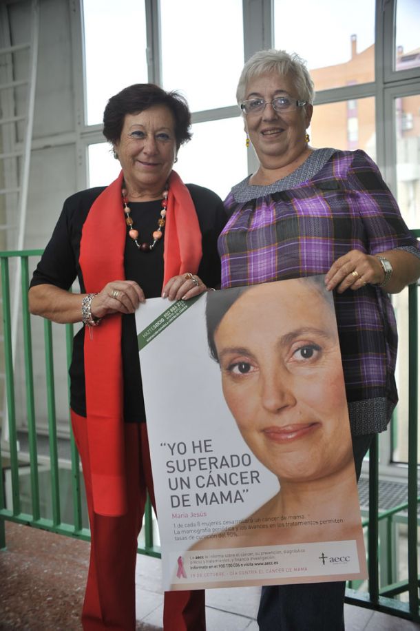 Pepa y Geni, en la Residencia Oncológica de la AECC·Fotografía: Olmo González