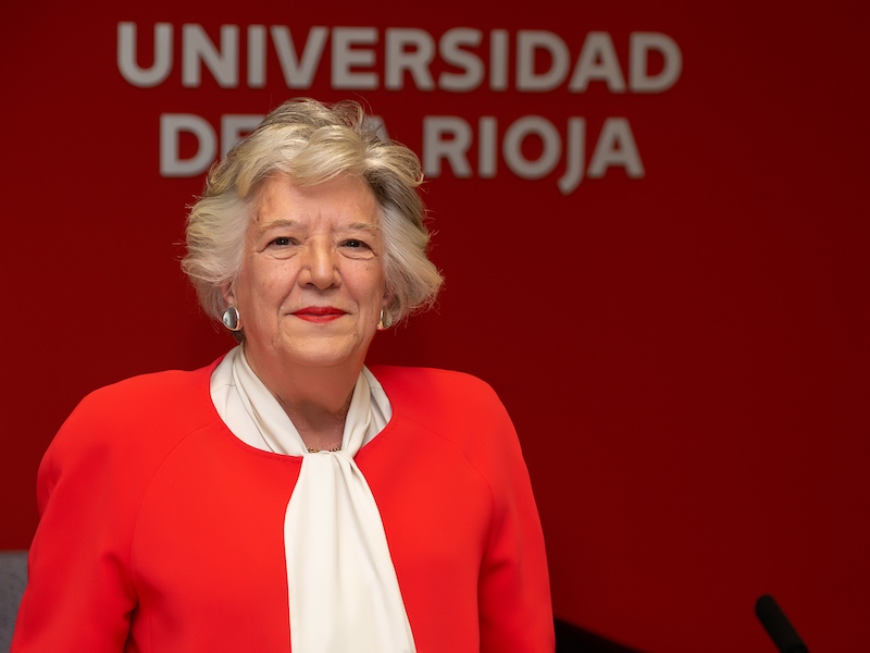 Ángeles Durán, catedrática de Sociología y primera doctora 'honoris causa' de la UR