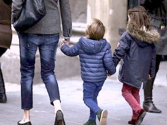 La Rioja tiene un 30% ms de menores en acogimiento familiar que hace un ao  EP (Archivo)