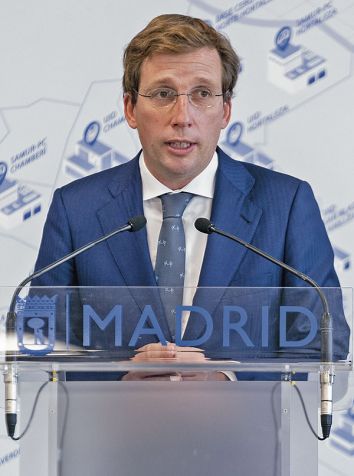 Martínez-Almeida es el alcalde mejor pagado de España