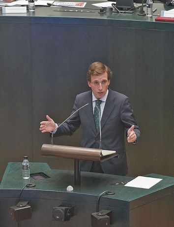 La intervención del alcalde de Madrid desde la tribuna del Pleno de Cibeles