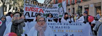 Protesta de los médicos y pediatras de Atención Primaria