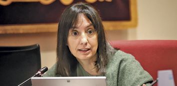 Mercedes González, durante uno de sus últimos actos como delegada del Gobierno