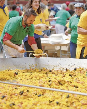 La paella popular se podrá degustar el día 29, a las 14:30 horas, en la plaza del Centro Cultural